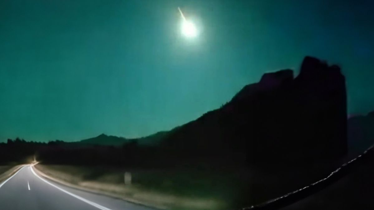 Zielony meteor nad Turcją.