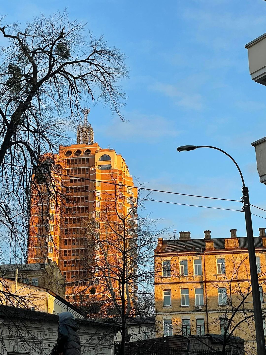 Opustoszałe ulice Kijowa
