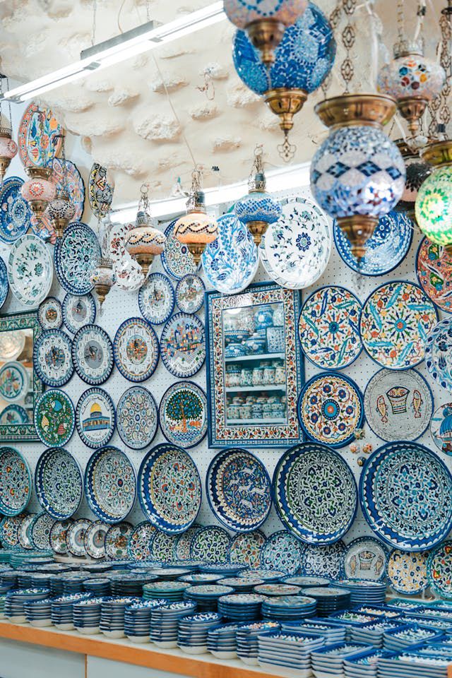 Kradzież porcelany