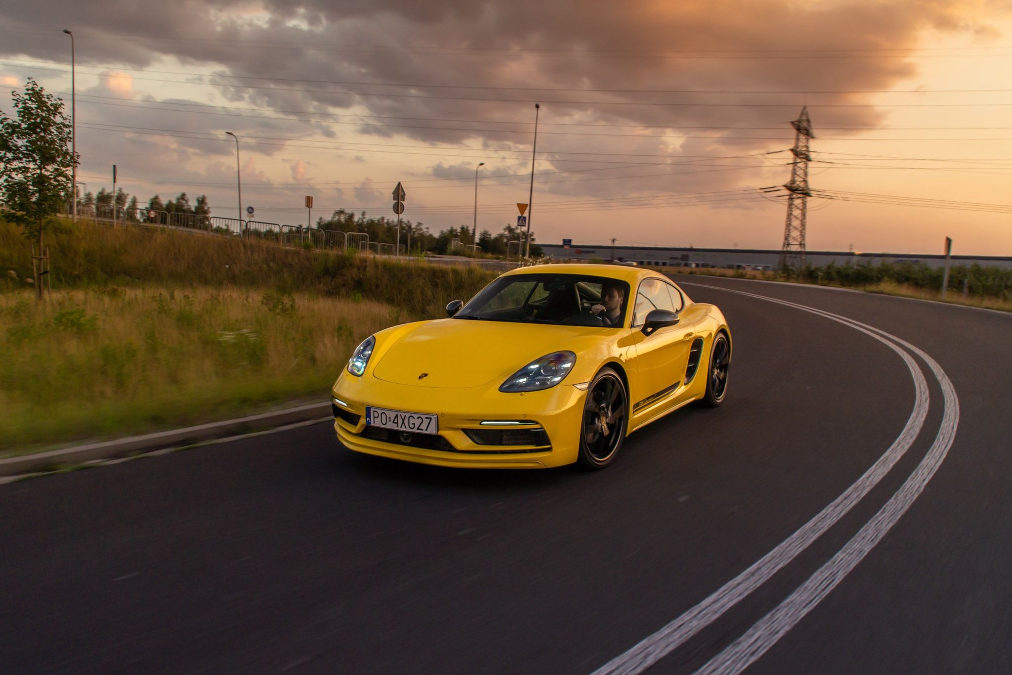 Porsche 718 Cayman T
