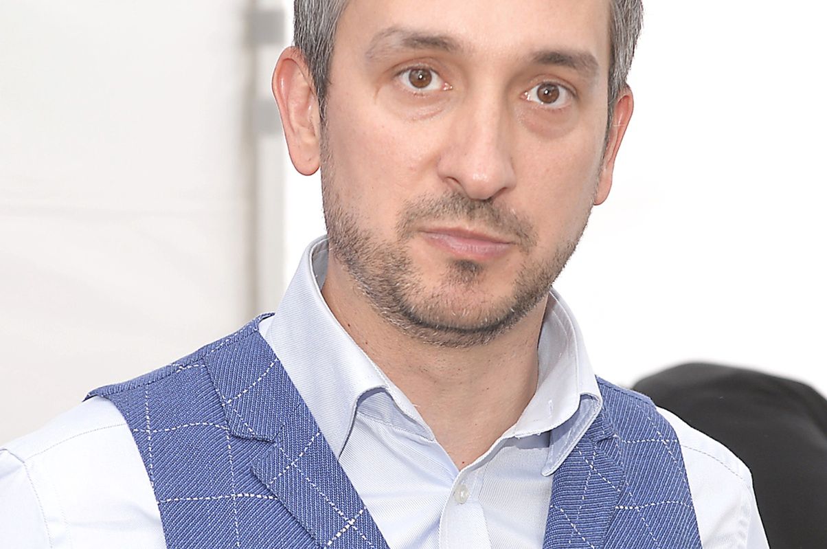 Radek Brzózka od lat związany jest z TVP. Ale ma też inną pracę