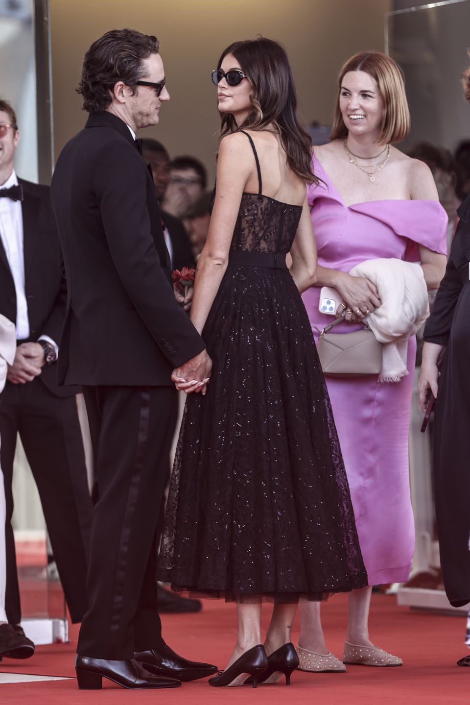 Kaia Gerber i Lewis Pullman na czerwonym dywanie