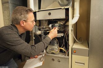 Unia zabroni pieców gazowych. "Możemy zostać na lodzie"