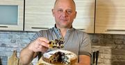 Błyskawiczne ciasto z mrożonymi owocami. Mieszasz 5 minut, resztę zrobi piekarnik
