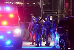 Helikopter i uzbrojona eskorta. Tak Maduro przewieziono do aresztu