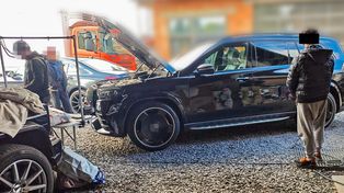 Kradli auta w Niemczech, rozbierali je w Polsce. CBŚP zatrzymało 10 osób, straty przekraczają 10 mln zł