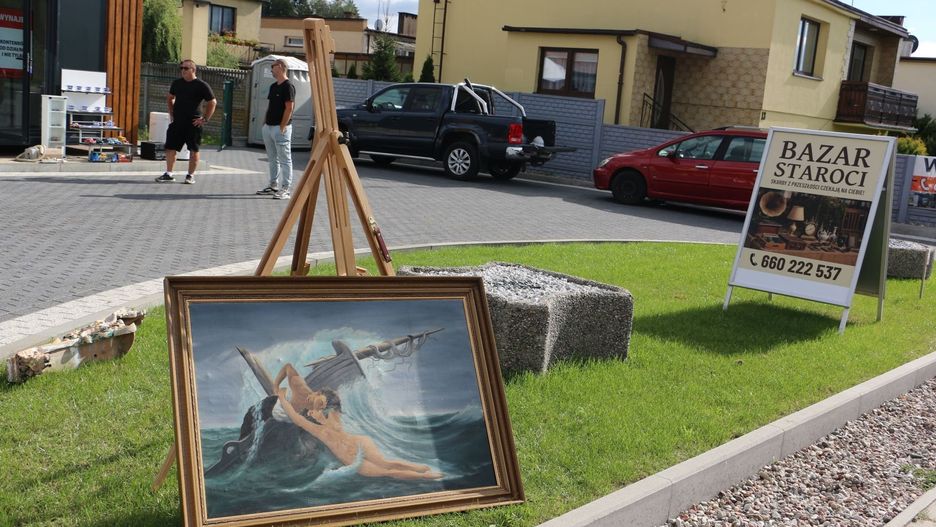 Targ staroci w Stawkach. Ceramika, antyki, militaria, monety