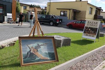 Stawki: Mini targ staroci. Wyjątkowe przedmioty i pasja kolekcjonerów