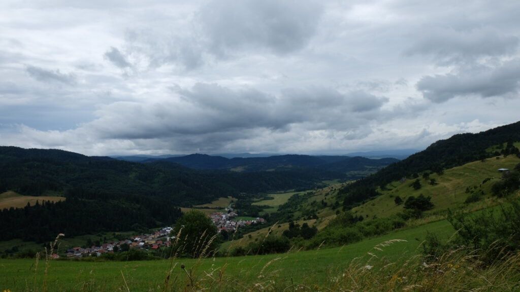 Lipnik w Słowacji - Przełęcz pod Tokarnią