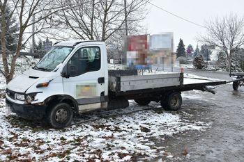 Po imprezie "pożyczył" busa i zniszczył bramę. Wrócił pijany i został aresztowany