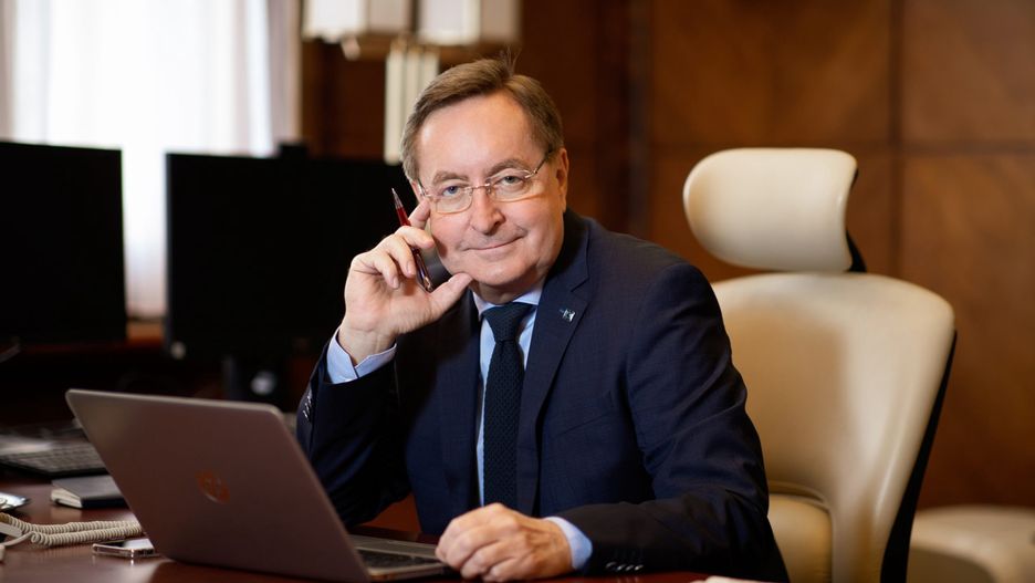 Czechy. Minister zdrowia podał się do dymisji. Tłumaczy to "linczem medialnym"