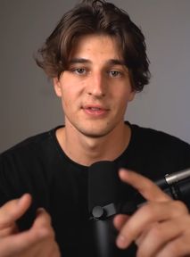 Influencer twierdzi, że 20-latek bez Lamborghini to przegryw
