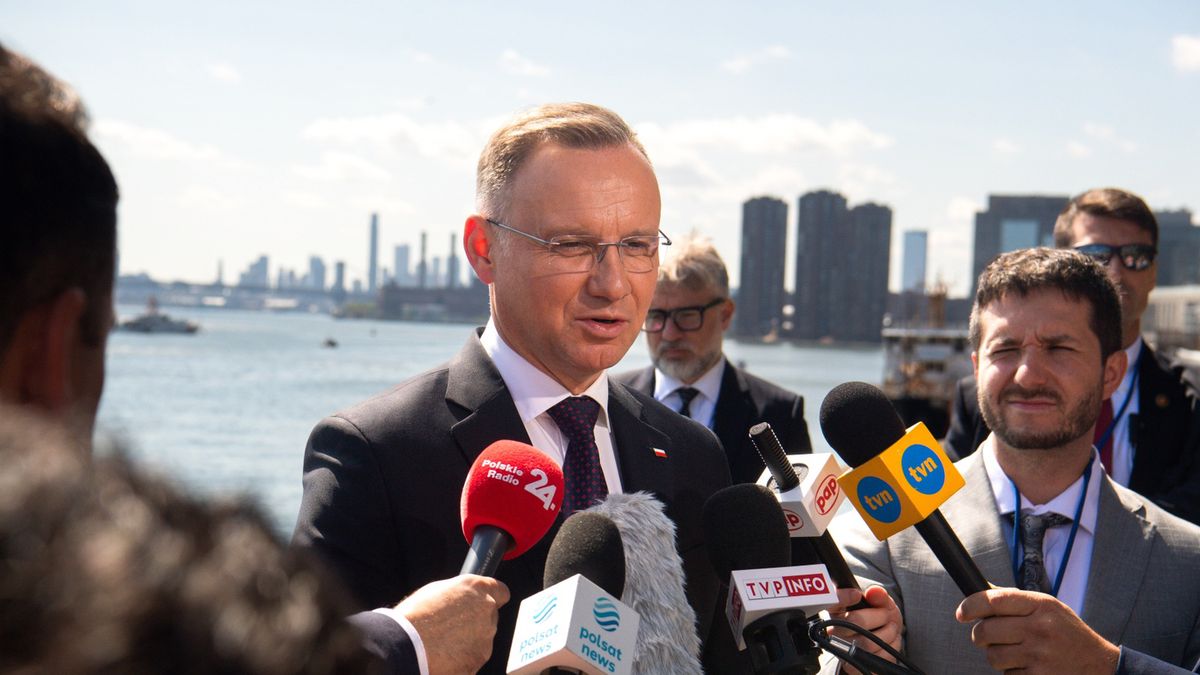 "Trzeba uspokoić sytuację". Andrzej Duda zabiera głos ws. narastającego sporu z Ukrainą