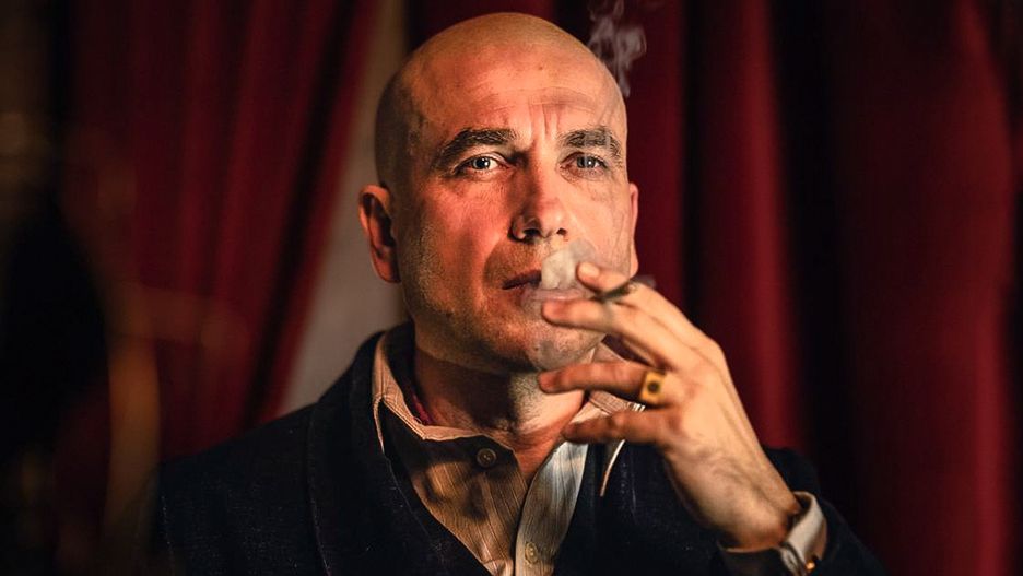Marcin Dorociński jako Edward Popielski w serialu „Erynie”