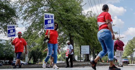Strajki w USA nabierają na sile. Jest jednak światełko w tunelu