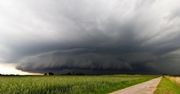 Pogoda na najbliższe dni: deszcz, burze i duże wahania temperatur