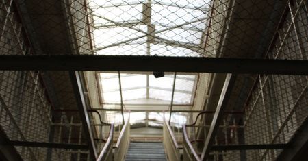 Zajmowali się obrotem narkotykami. 18 osób oskarżonych