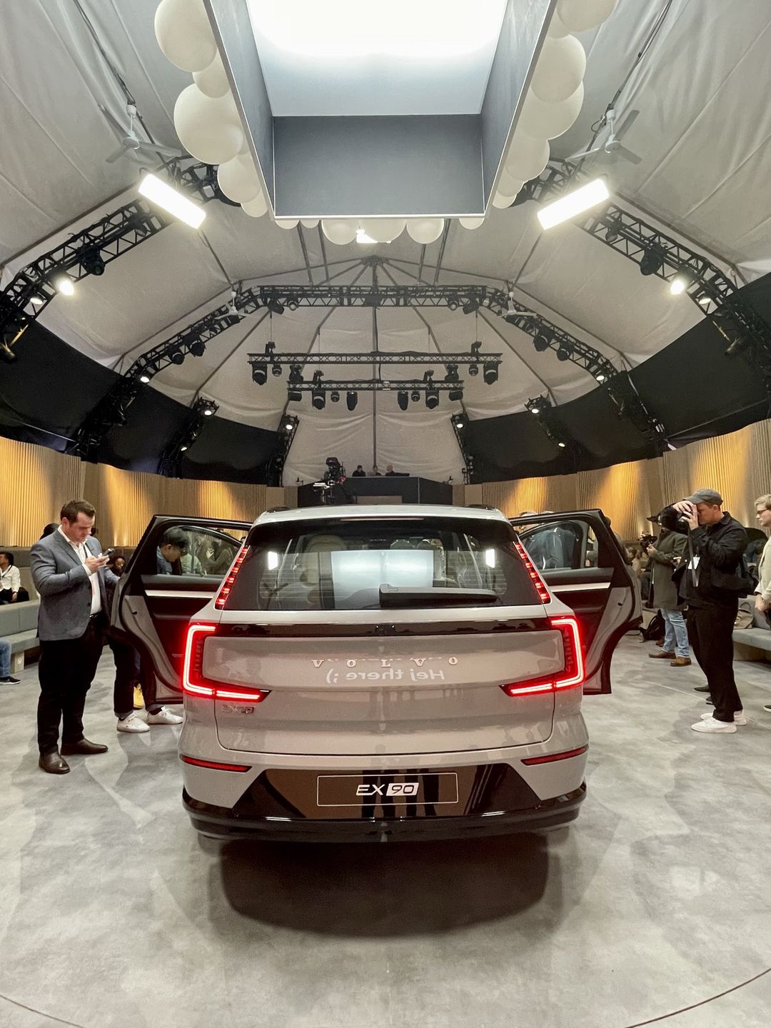 Volvo EX90