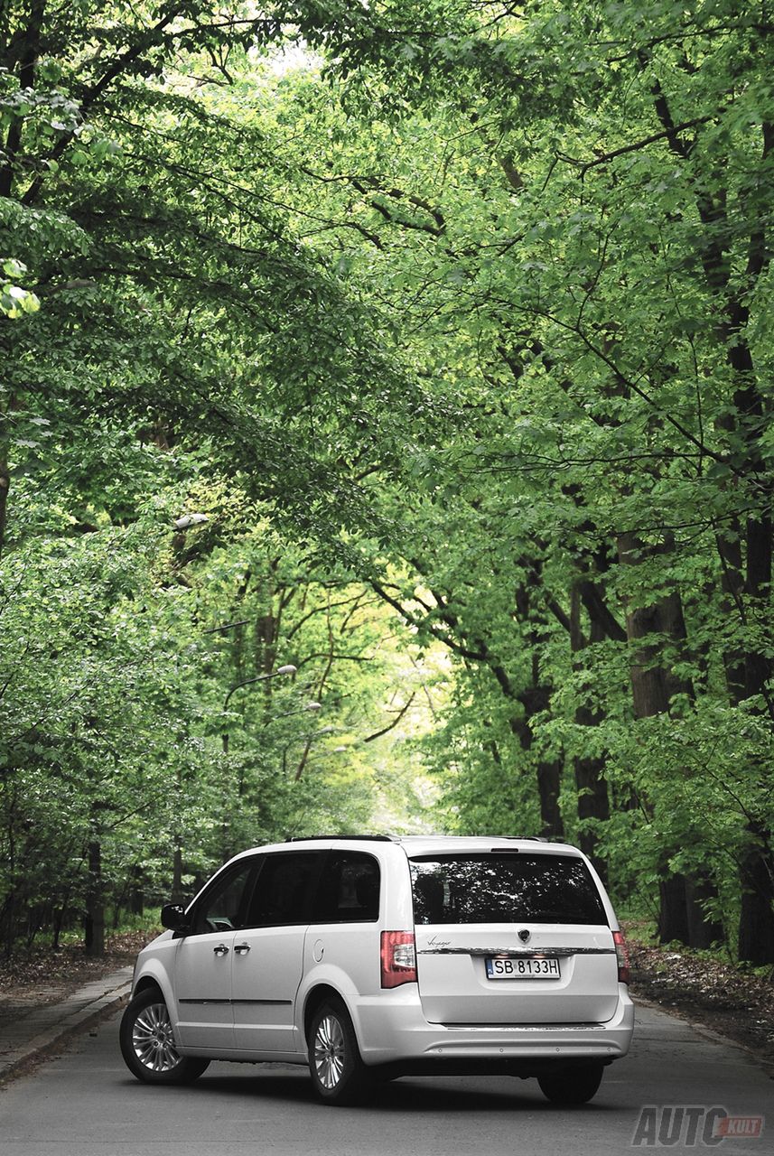 Lancia Voyager