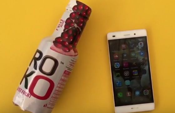 Klawiatura ROKOmoji z emotikonami w kampanii Roko Just Fruit (wideo)