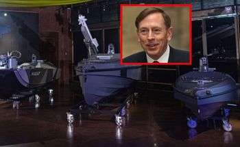 "Mogą zatrzymać ich na zawsze". Gen Petraeus o sposobie na Rosjan