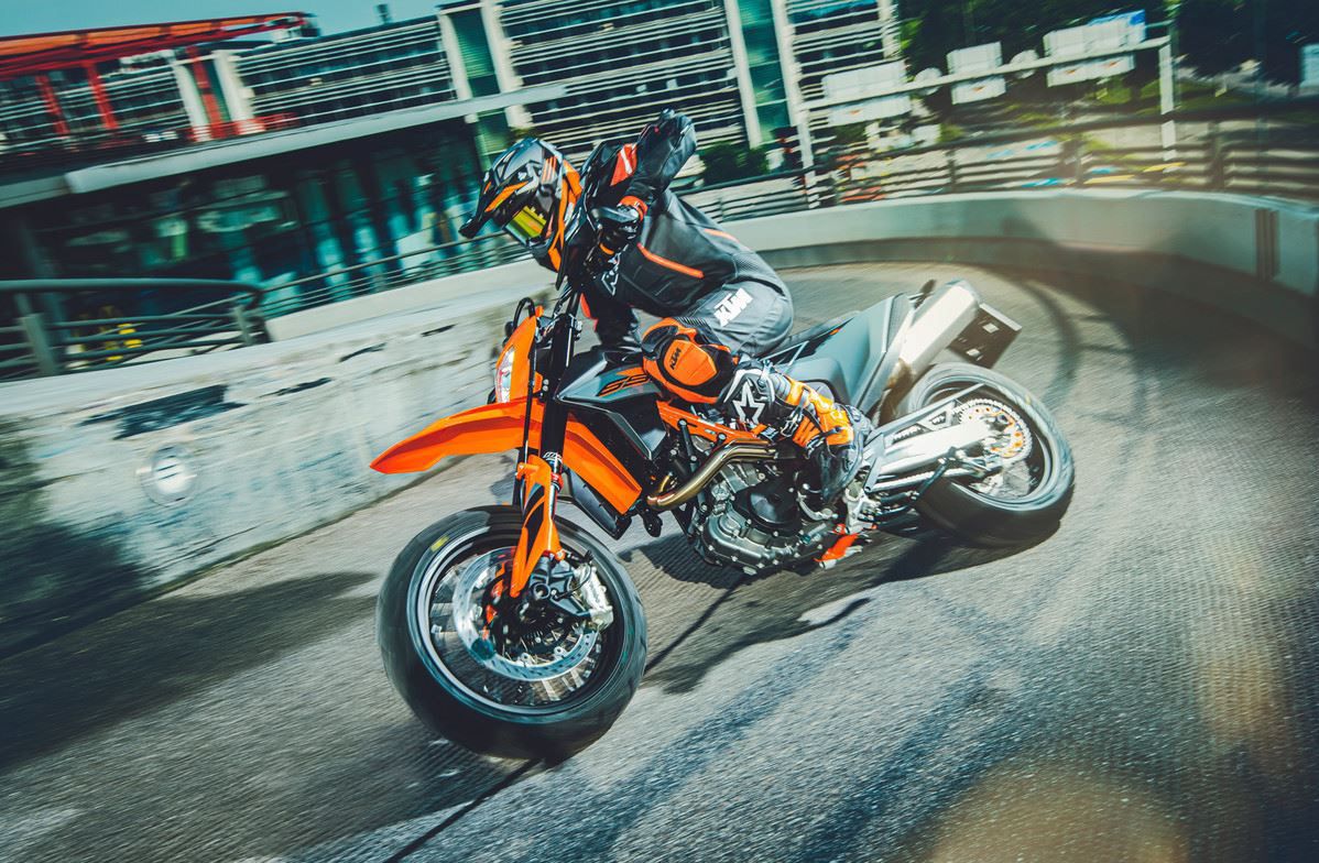 KTM 690 SMC R