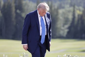 Mieli wywrzeć wpływ na Rosję. Powołany przez Trumpa zespół rozwiązany