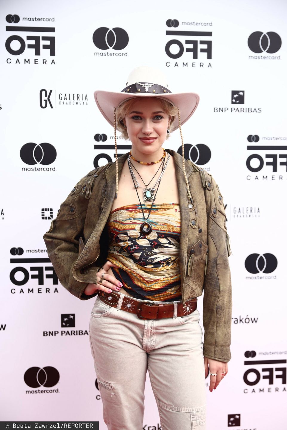 Helena Englert pojawiła się na festiwalu OFF CAMERA w stylizacji na KOWBOJKĘ. Pomyliła imprezy?