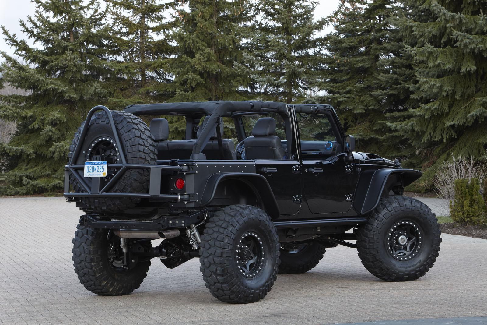 Jeep Wrangler Apache