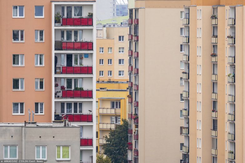 Zapytali rząd o podatek katastralny i od pustostanów. Jest odpowiedź