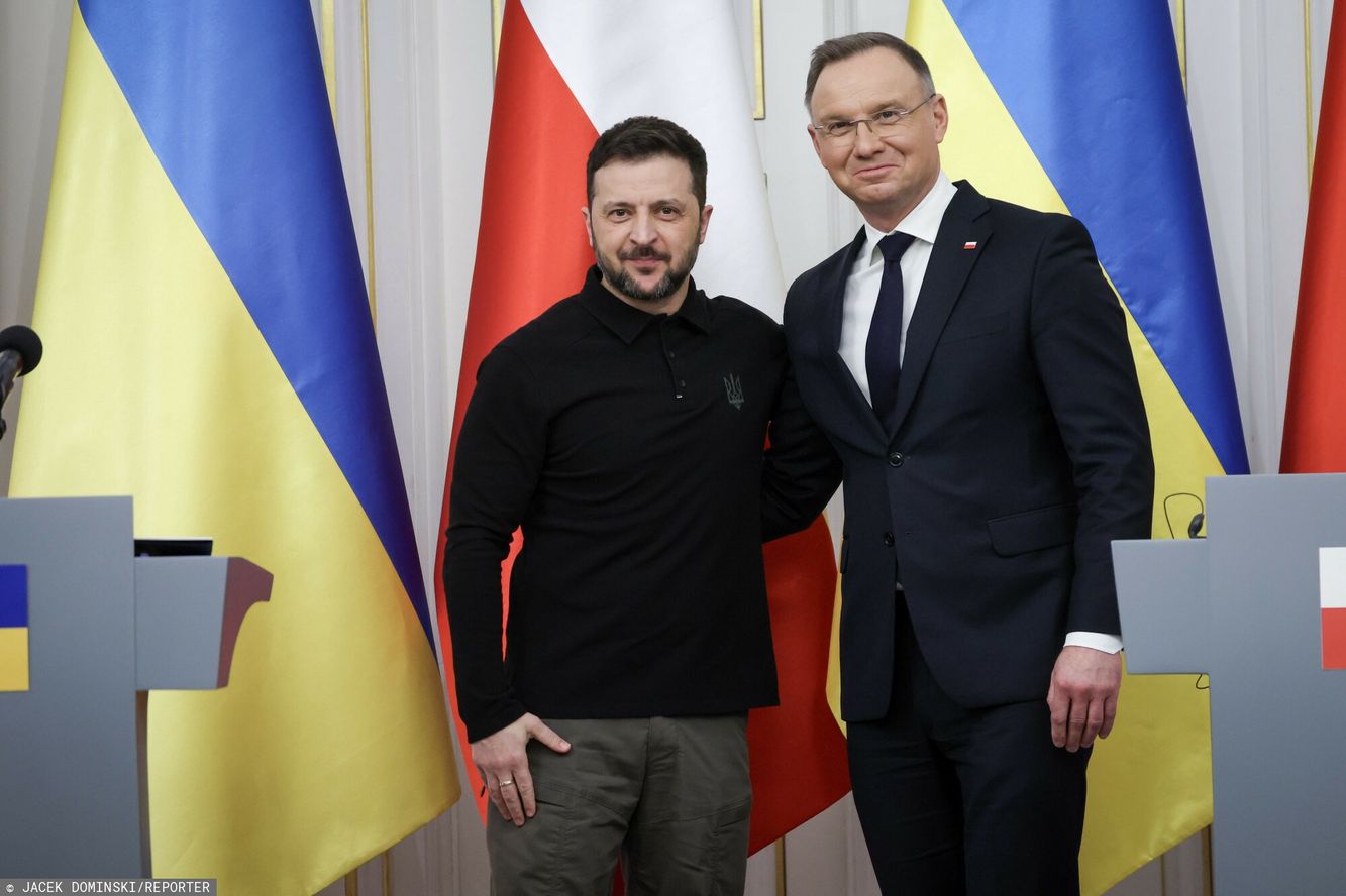 wiadomości,aktualności,WP Wiadomości Zełenski wykorzystywał Dudę? B. prezydent: to jest polityka