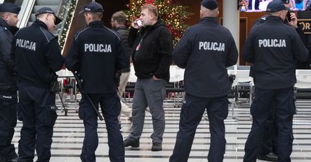 Policja w siedzibie TVP. Kilka interwencji