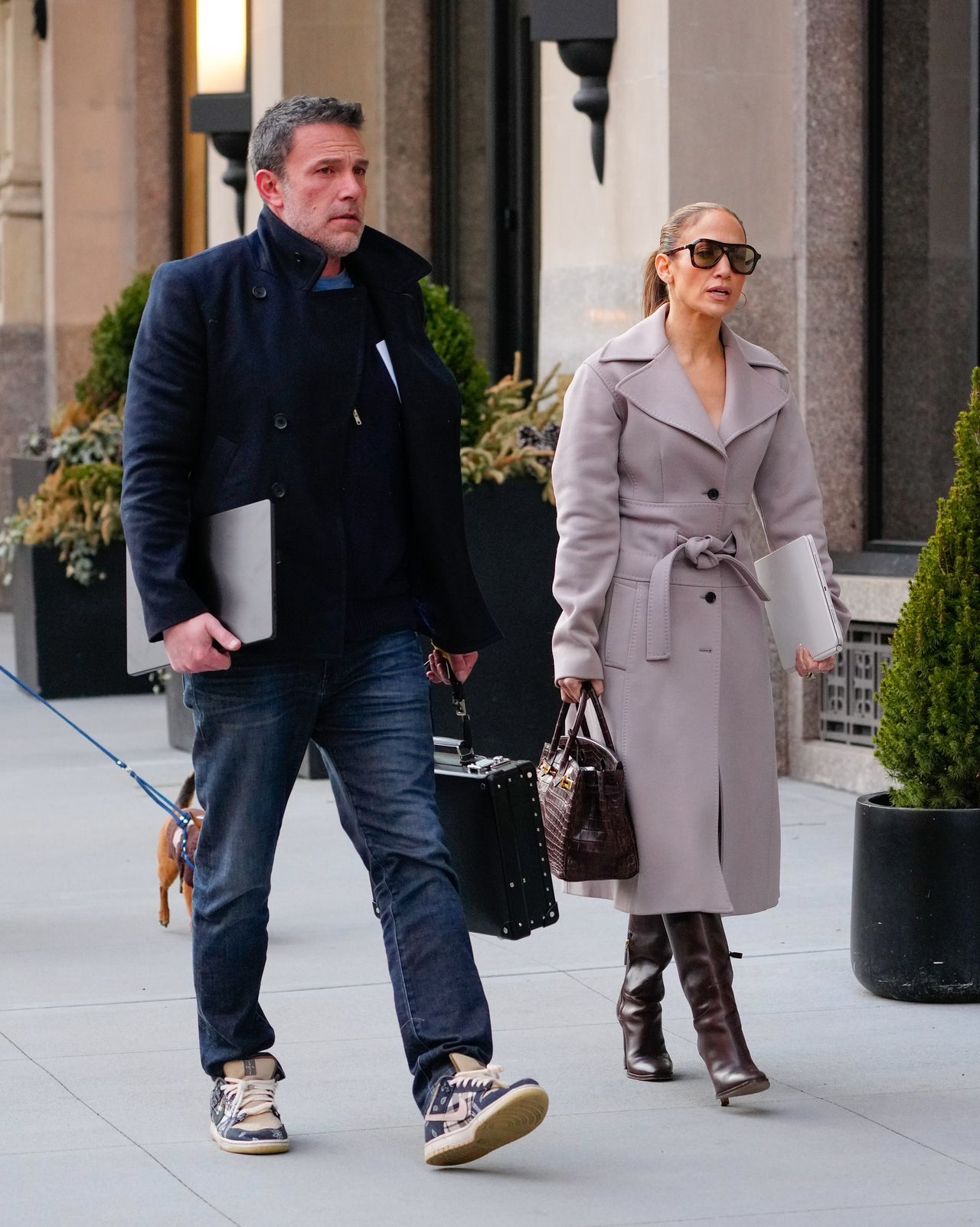 Ben Affleck moved all his belongings out of Jennifer Lopez's mansion.