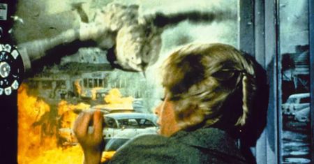 62 lata temu Alfred Hitchcock przeraził widzów arcydziełem "Ptaki"