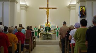 Mąż oskarża księdza o romans. Przerwał mszę