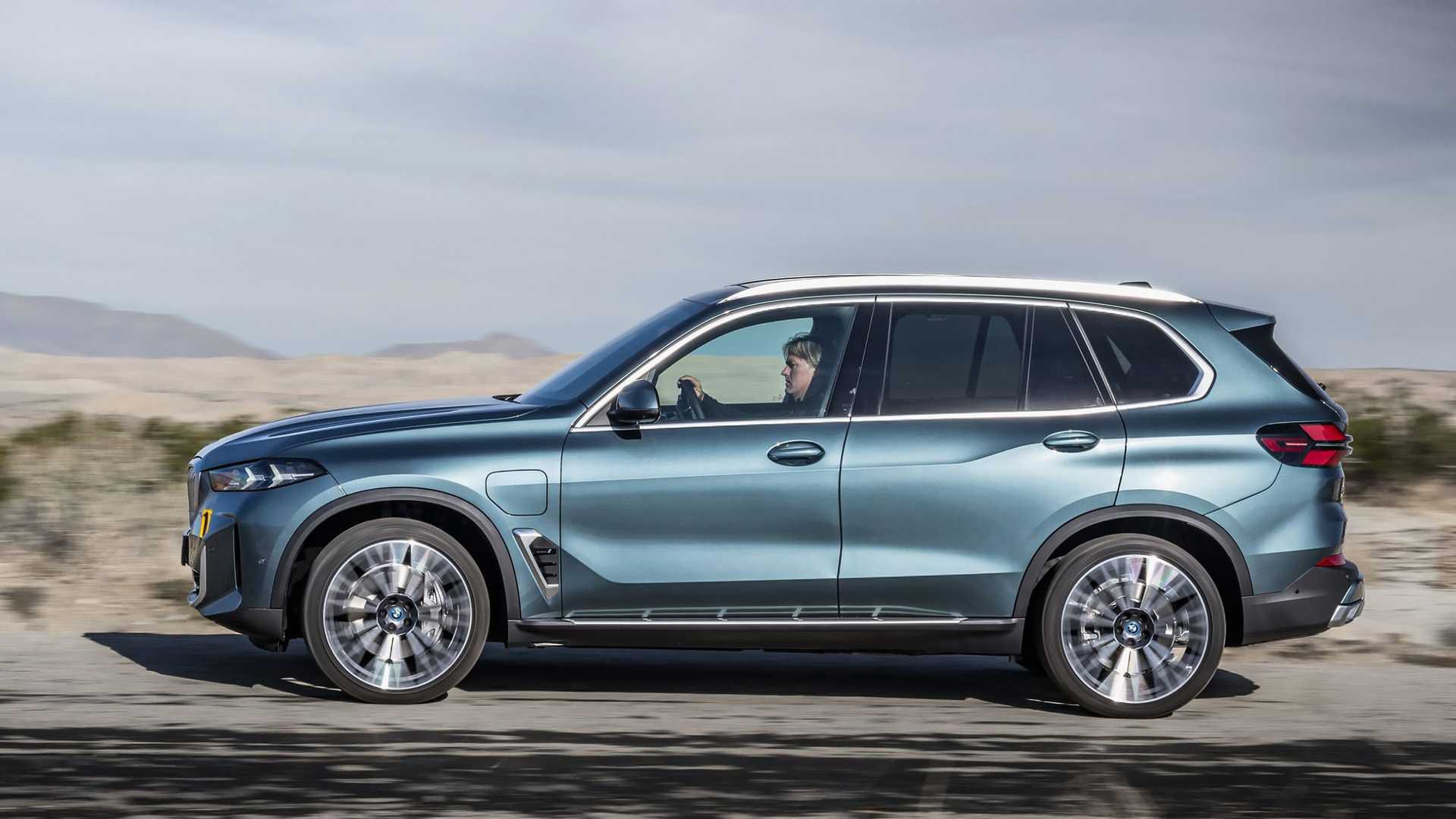 BMW X5 (2023)