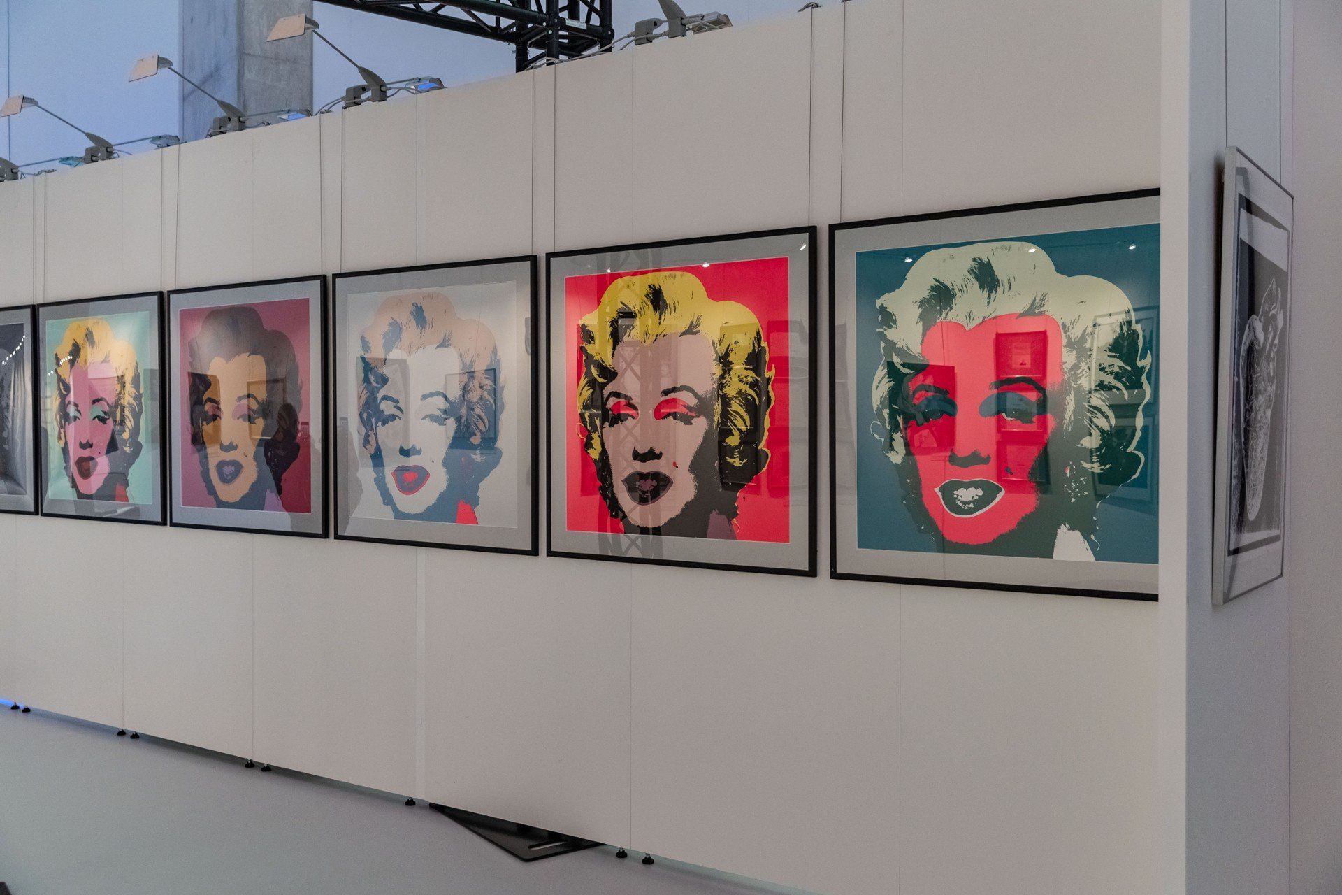 Ikona pop-artu i najpopularniejsze prace w Krakowie