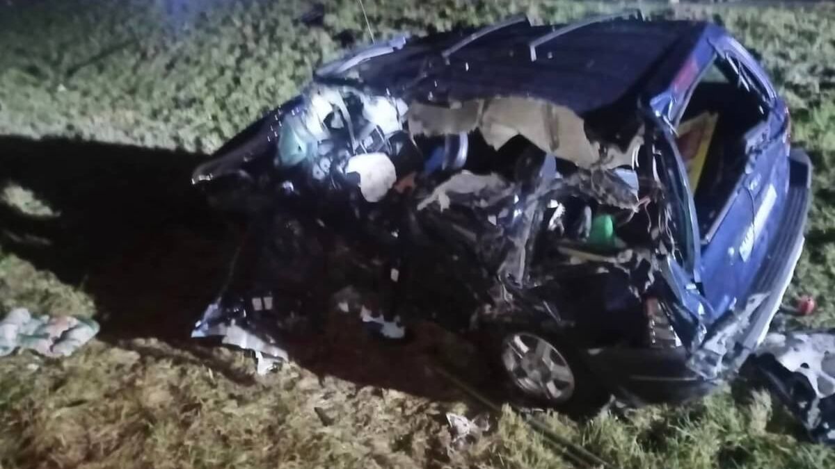 Ford po zderzeniu z cysterną na S12