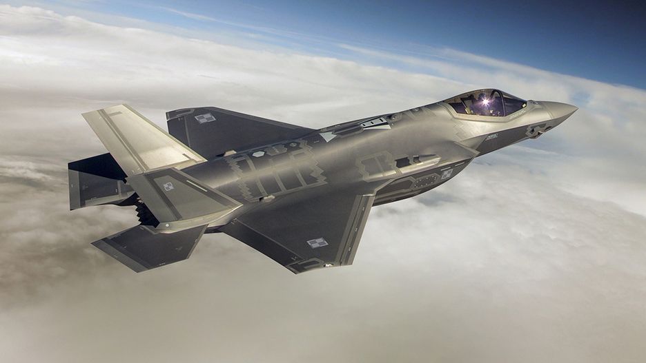F-35 - wizualizacja Husarza z polskimi oznaczeniami