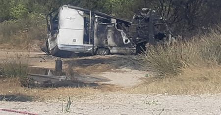 Tragedia przy plaży. Kamper eksplodował. W środku był 10-latek