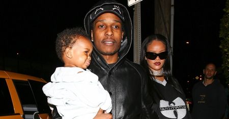 Rihanna i ASAP Rocky z synem na rękach wychodzą z knajpy. Piosenkarka rodzi lada moment (ZDJĘCIA)