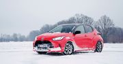 Test: hybrydowa Toyota Yaris zimą. Sprawdziłem, czy w tych warunkach ma słabe punkty