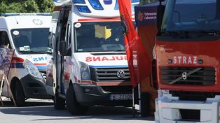 Ewakuacja szkoły na Dolnym Śląsku. Nauczycielka trafiła do szpitala