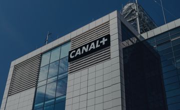 Sąd podtrzymał 46 mln zł kary dla Canal+. Operator dawał umowy zamiast prezentu