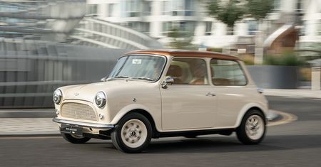 W Mini bije teraz elektryczne serce. Oto nowy restmod od Davida Browna