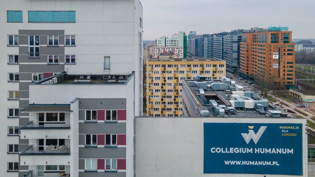 Warszawa Siedziba uczelni Collegium Humanum