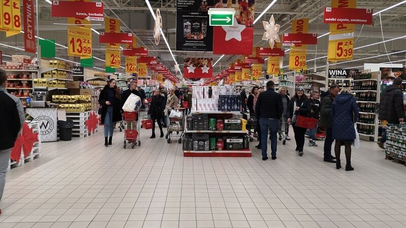 zakupy handel auchan
