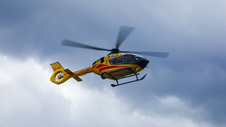 Tragedia pod Łodzią. Nie żyje 3-latek przytrzaśnięty automatyczną bramą