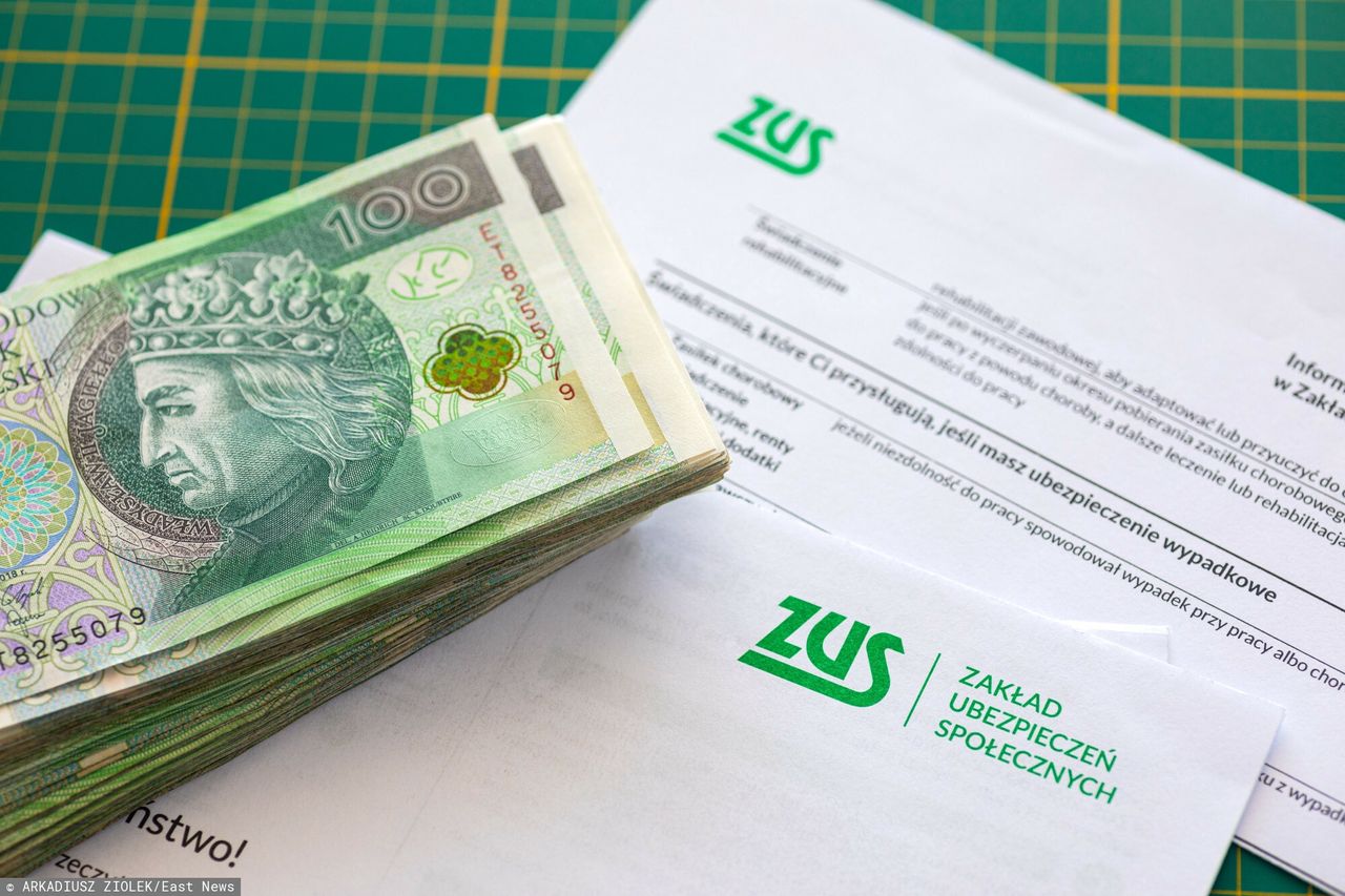 Emeryci wygrywają w sądach. ZUS płaci wyrównania nawet za 3 lata wstecz