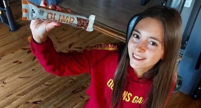 Olimp Sport Nutrition zerwał współpracę z instagramerką, która połączyła zakaz aborcji z promocją batonów
